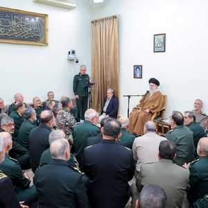 دیدار جمعی از فرماندهان نیروهای مسلح با فرمانده معظم کل قوا